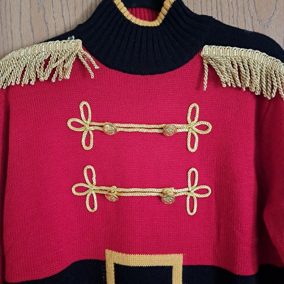 33 Degree Toy Soldier Ugly Christmas Sweater Small - Picture 4 of 11